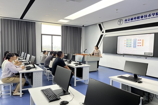 共建“底層基礎(chǔ)+中層模塊+高層方向”課程體系，賦能智慧園區(qū)產(chǎn)業(yè)鏈發(fā)展